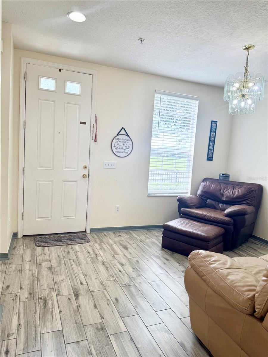6215 S CHICKASAW TRAIL