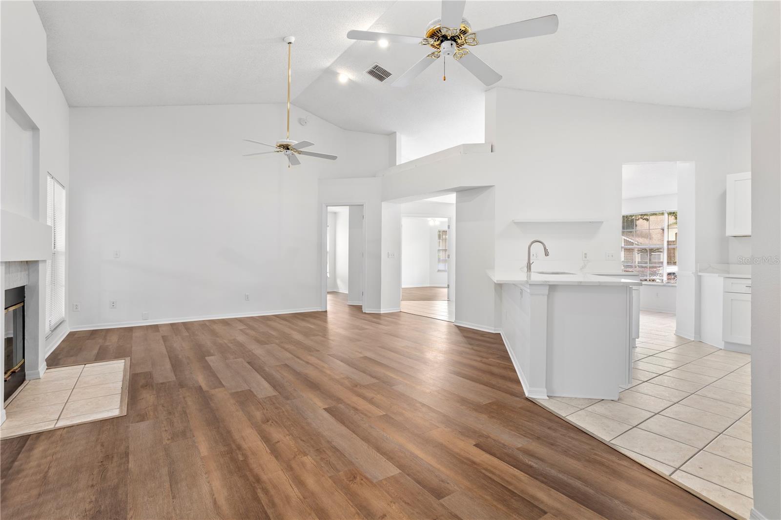 COUNTRY CREEK FOREST EDGE UNIT II - Residential