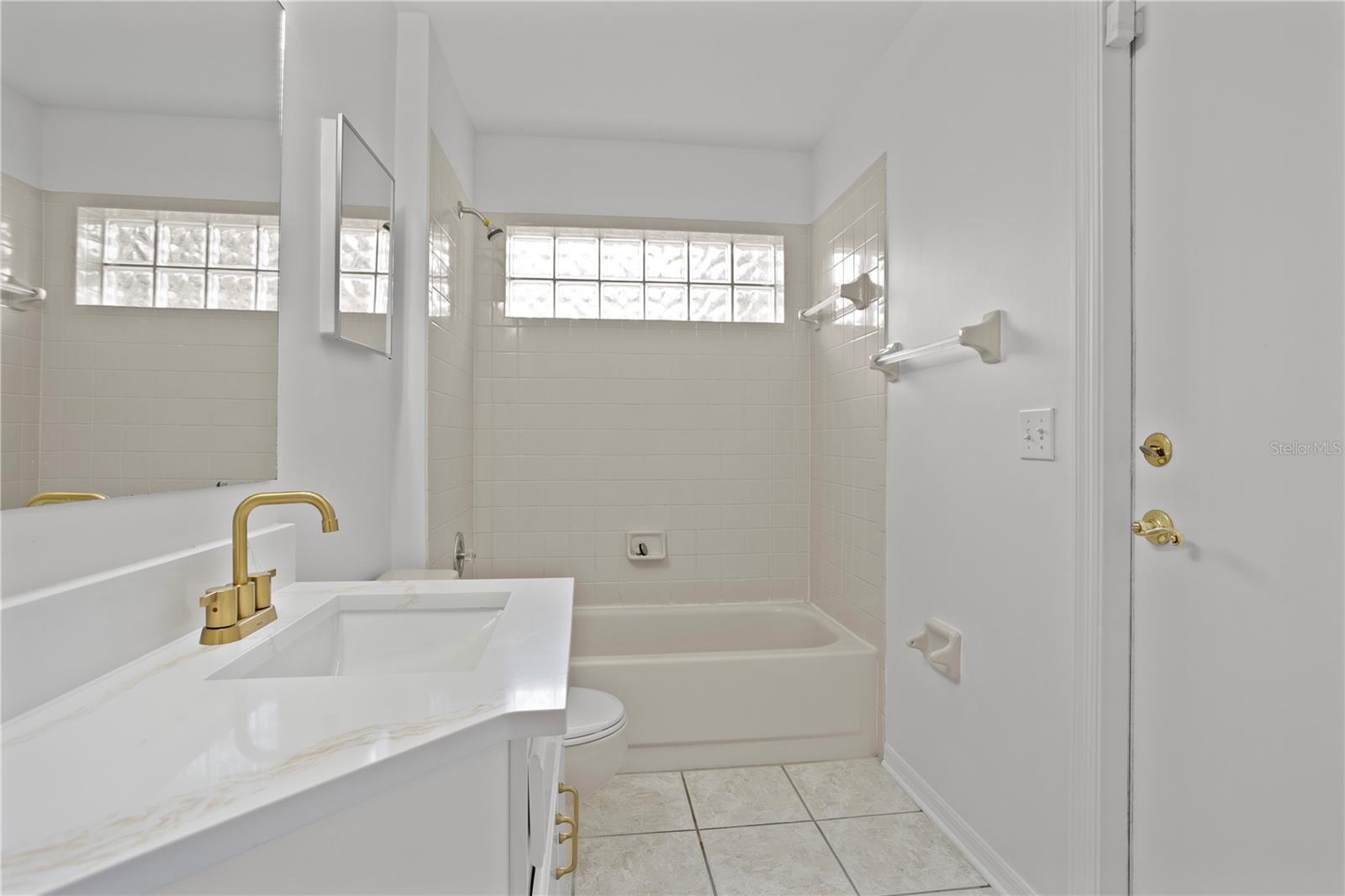 COUNTRY CREEK FOREST EDGE UNIT II - Residential