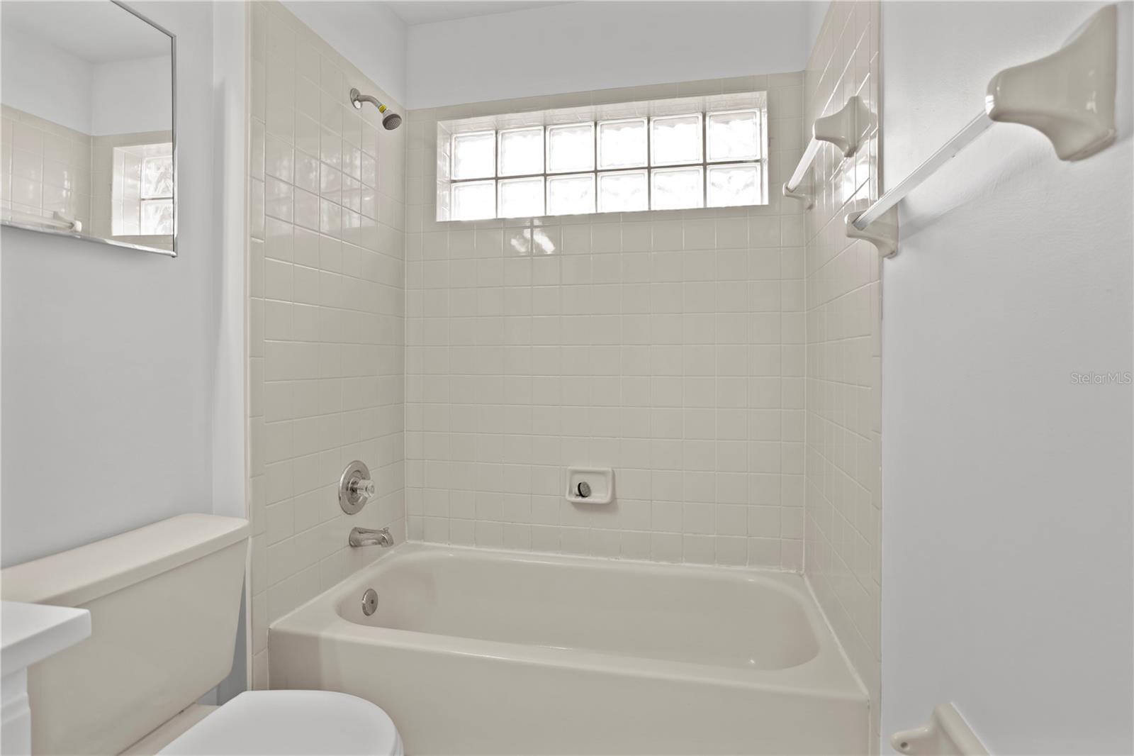 COUNTRY CREEK FOREST EDGE UNIT II - Residential