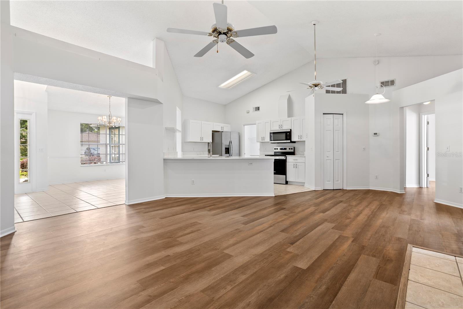 COUNTRY CREEK FOREST EDGE UNIT II - Residential