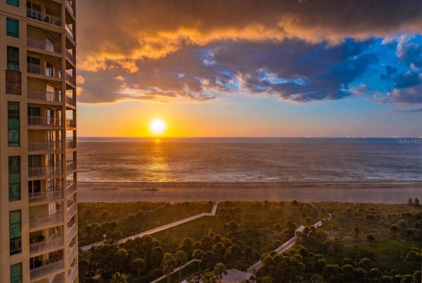 1170 GULF BLVD APT 1605, CLEARWATER BEACH, FL 33767 - Image 32416ad3a6e540a579e2dfee7e549ff4/732567247