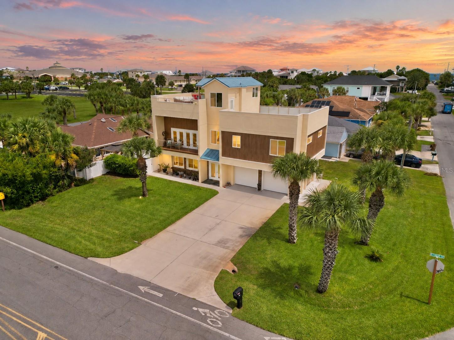 700 N FLAGLER AVENUE