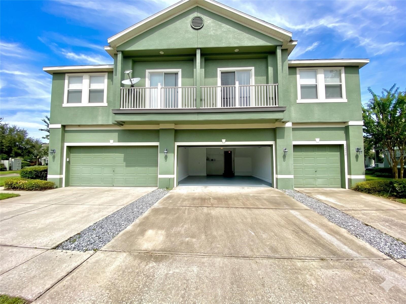 VILLAS/EAST PARK - Residential