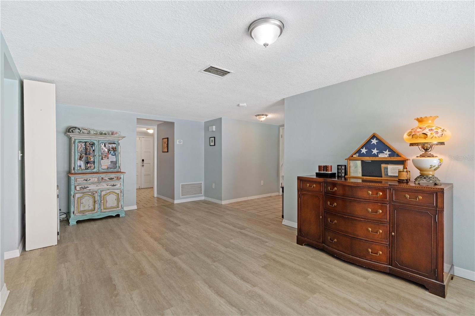 BEACON WOODS VILLAGE - Residential