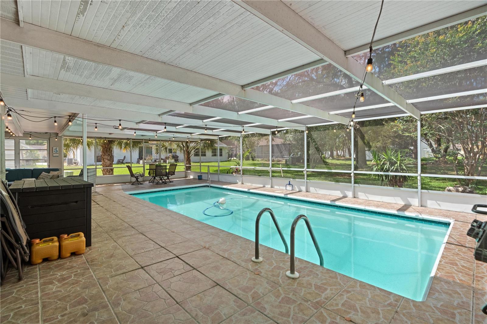BEACON WOODS VILLAGE - Residential