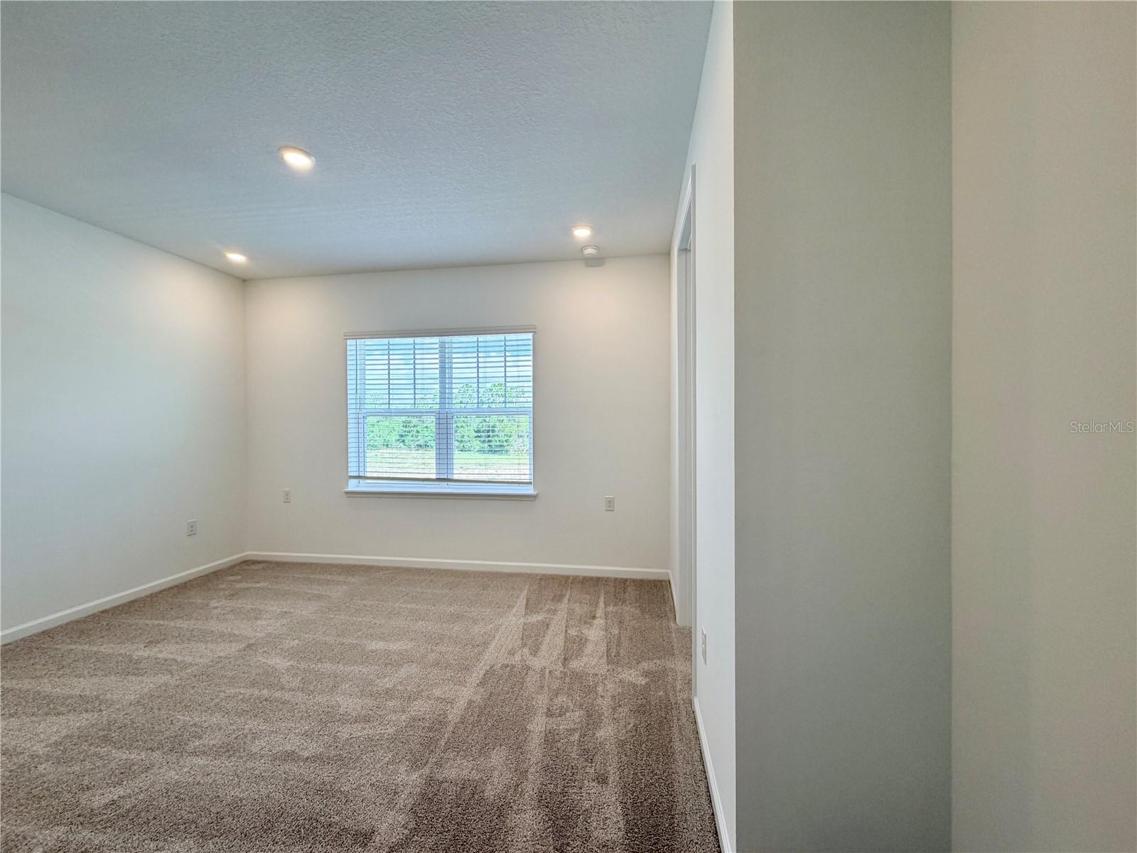 SERENADE AT OVATION - Residential Lease