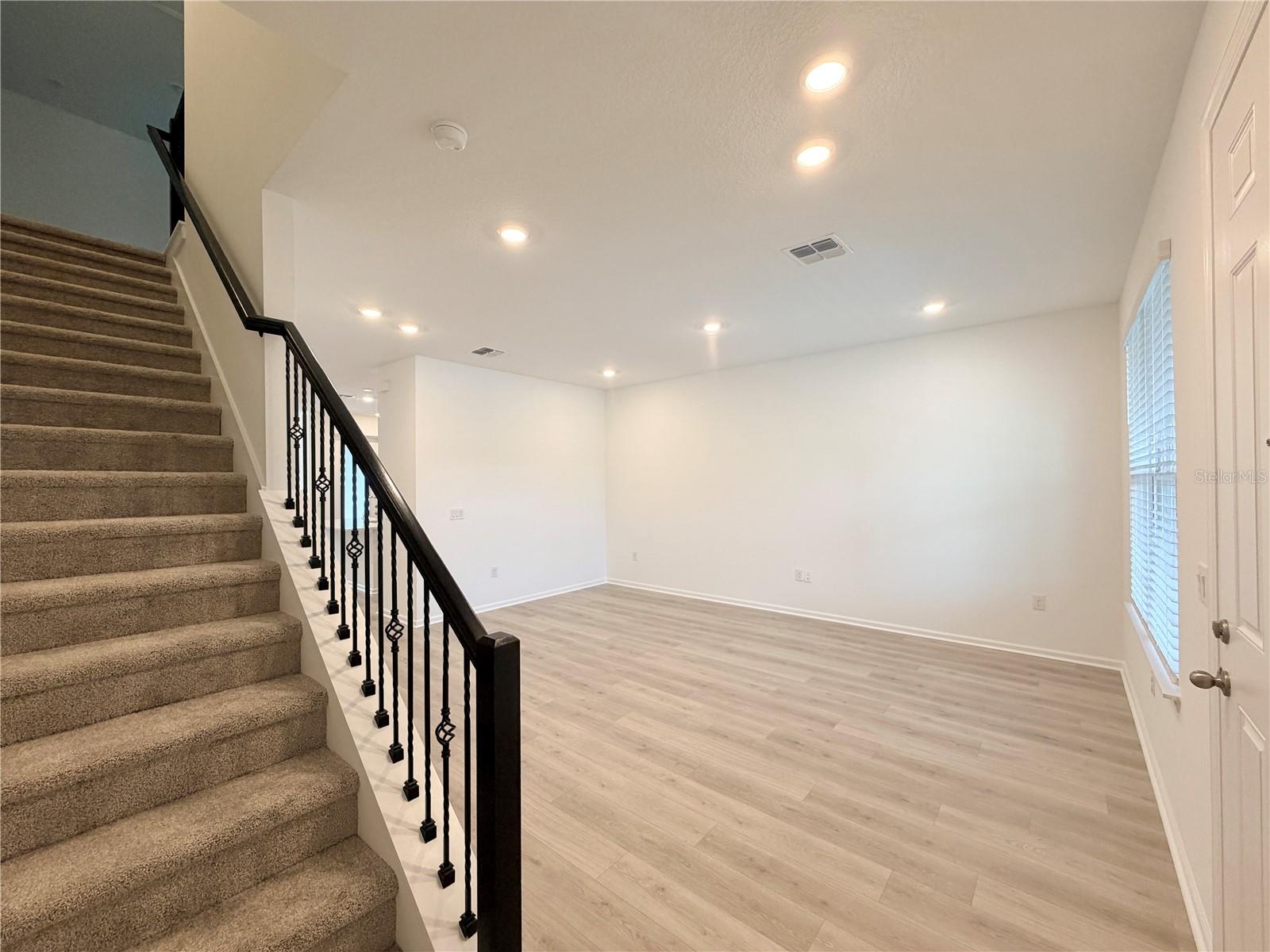 SERENADE AT OVATION - Residential Lease
