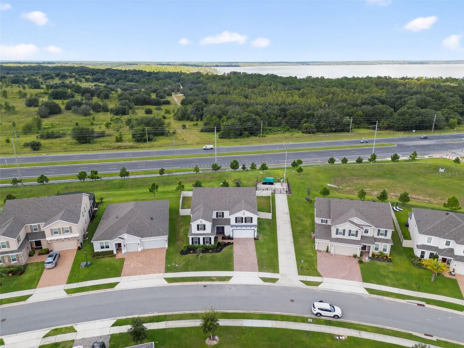 RIDGEVIEW PH 1 - Residential