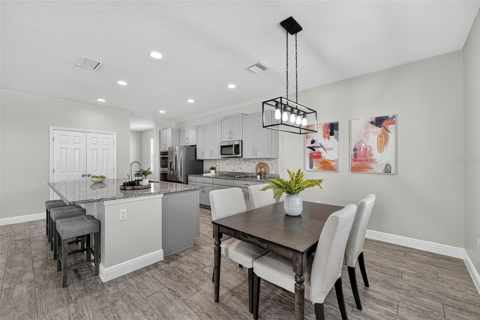 RIDGEVIEW PH 1 - Residential
