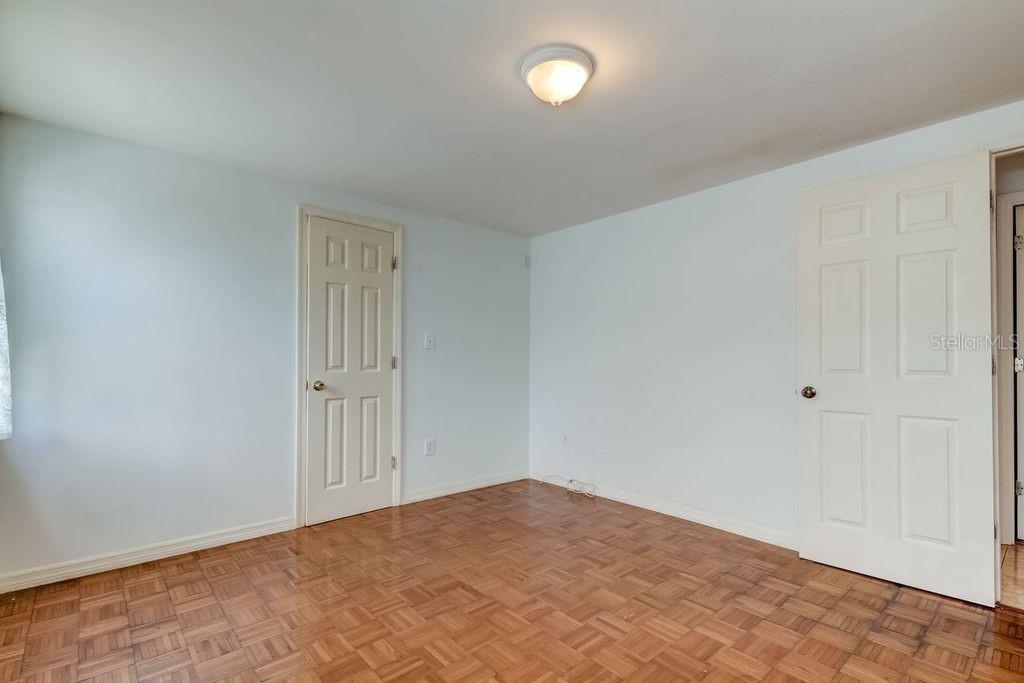 GULL-AIRE VILLAGE - Residential