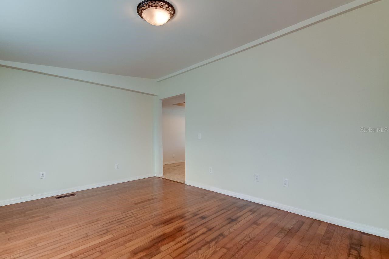 GULL-AIRE VILLAGE - Residential