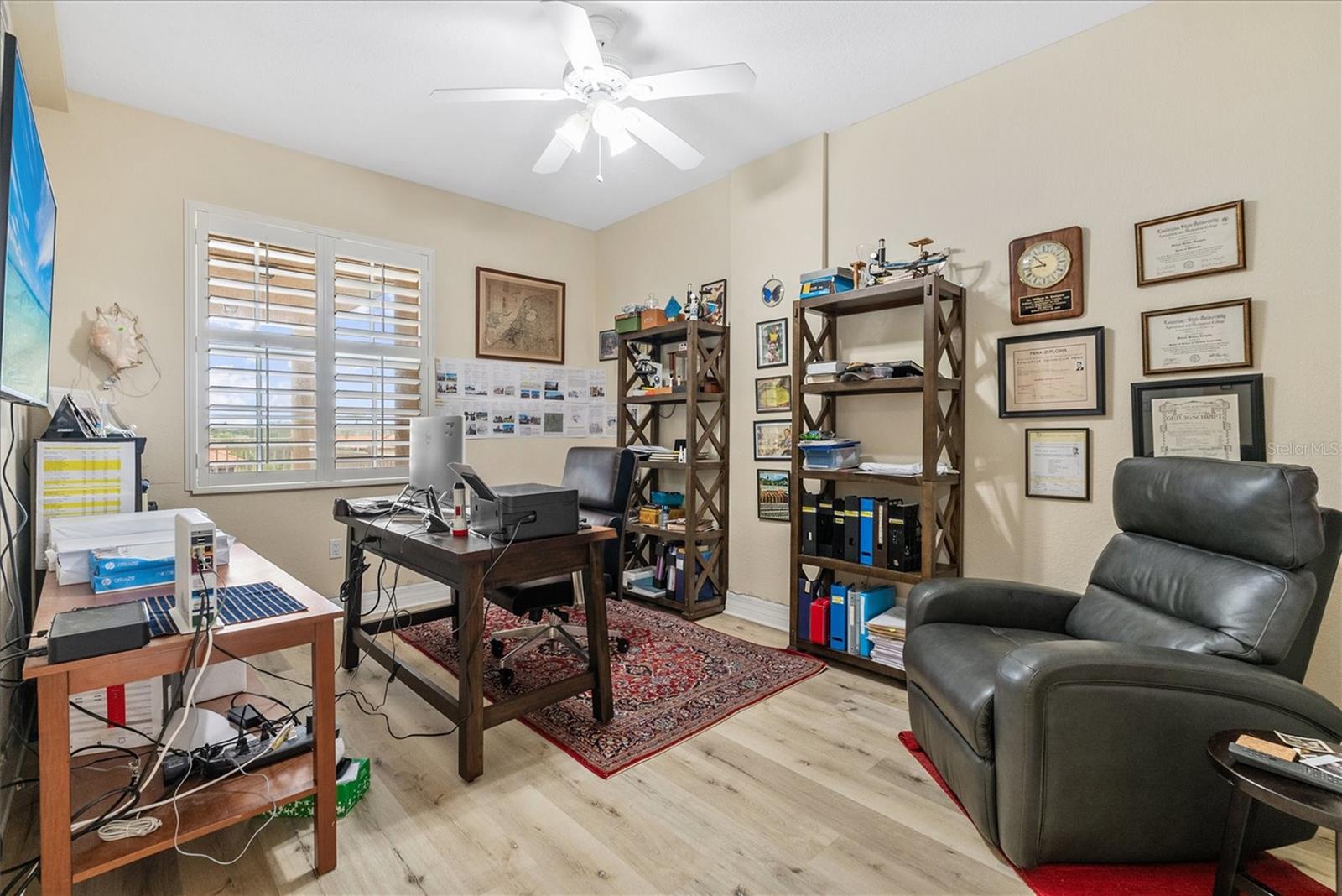 BLACKBURN HARBOR RESIDENCES - Residential