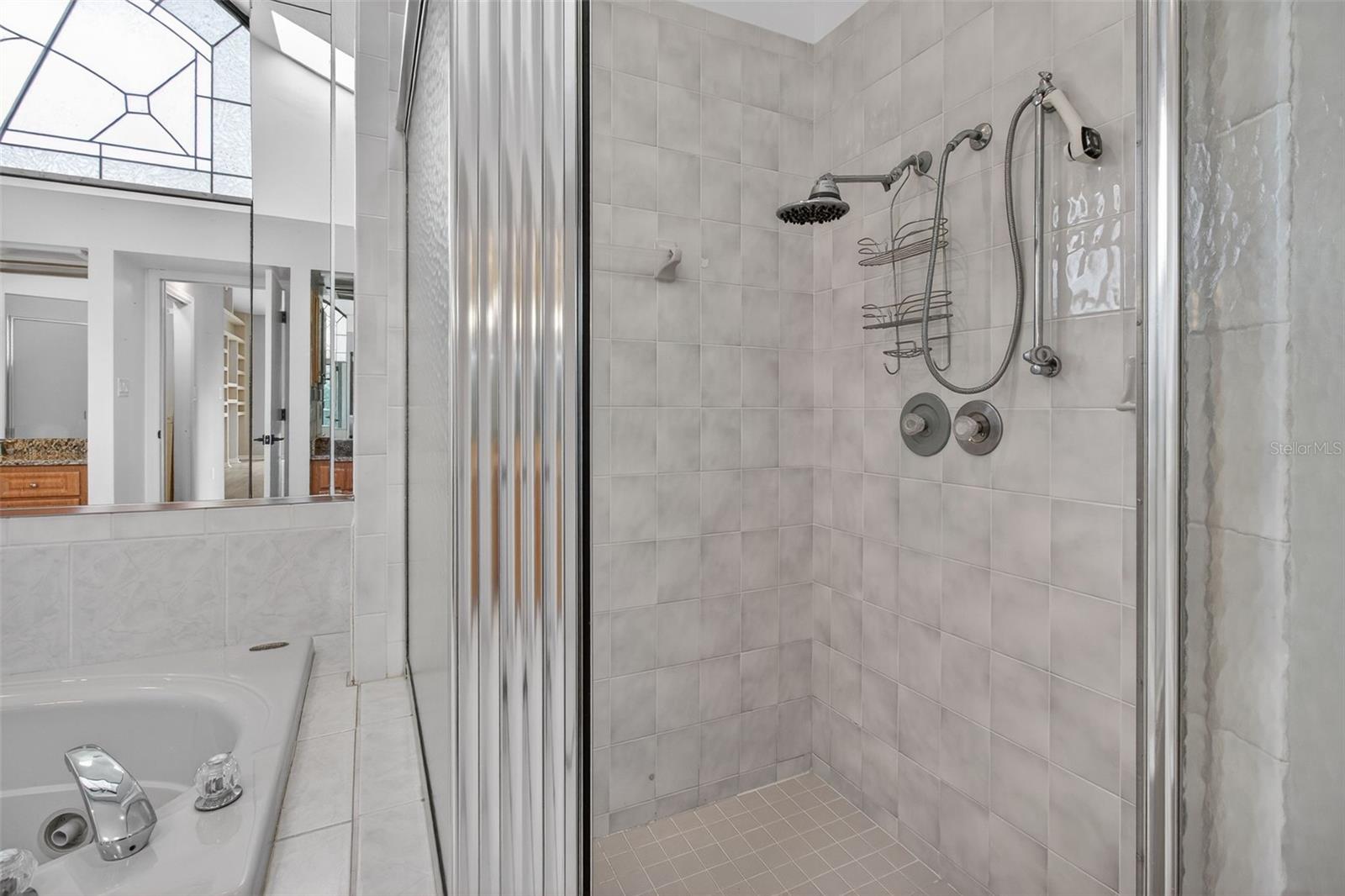 HUNTERS RIDGE - Residential