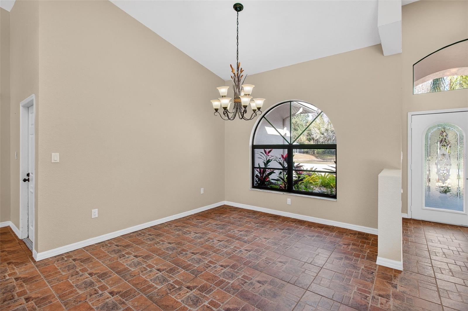 HUNTERS RIDGE - Residential