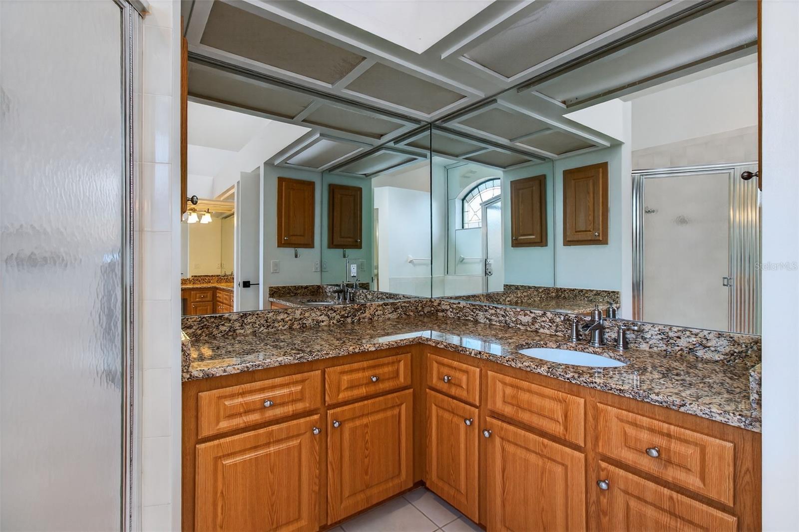 HUNTERS RIDGE - Residential