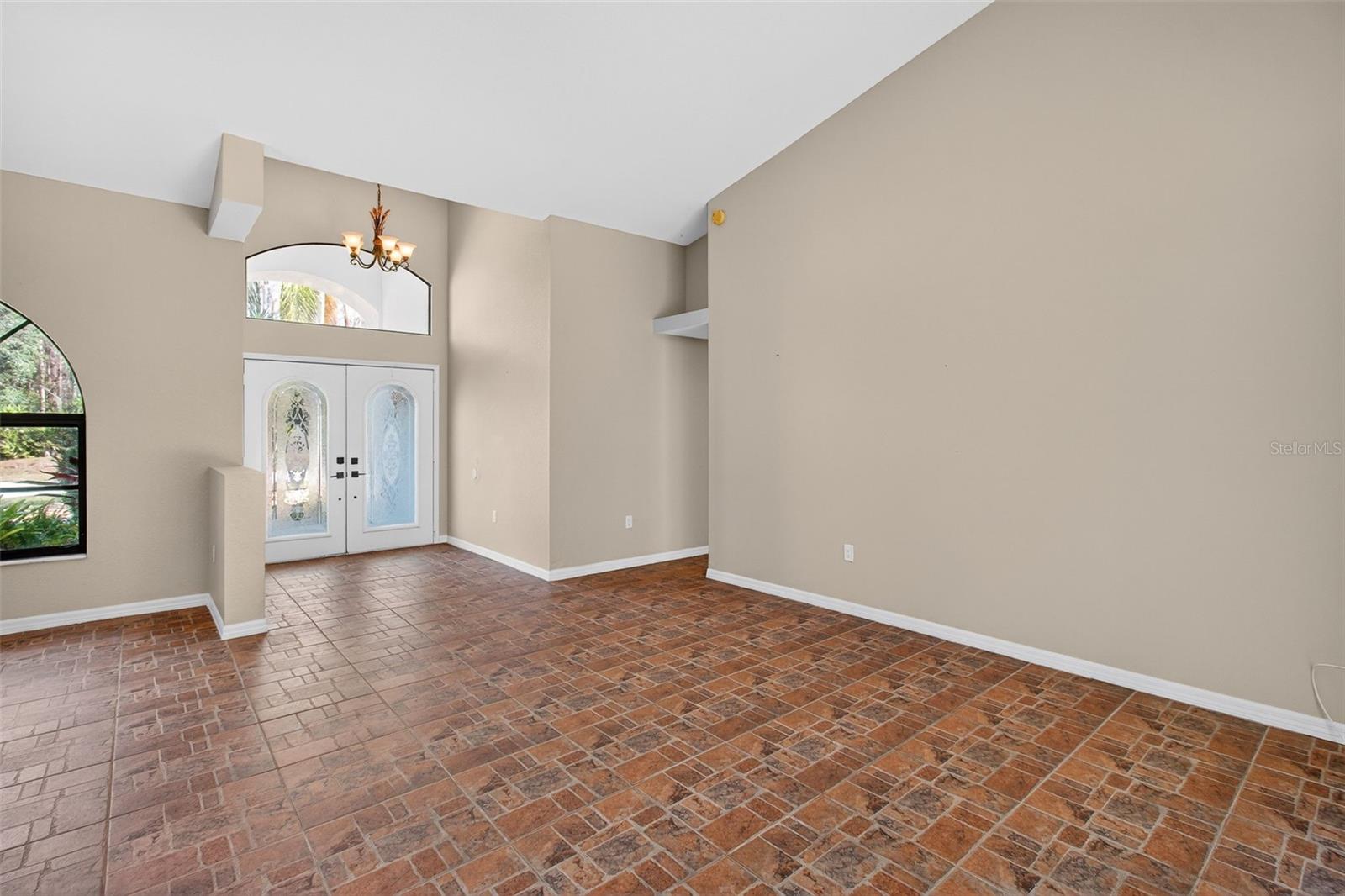 HUNTERS RIDGE - Residential