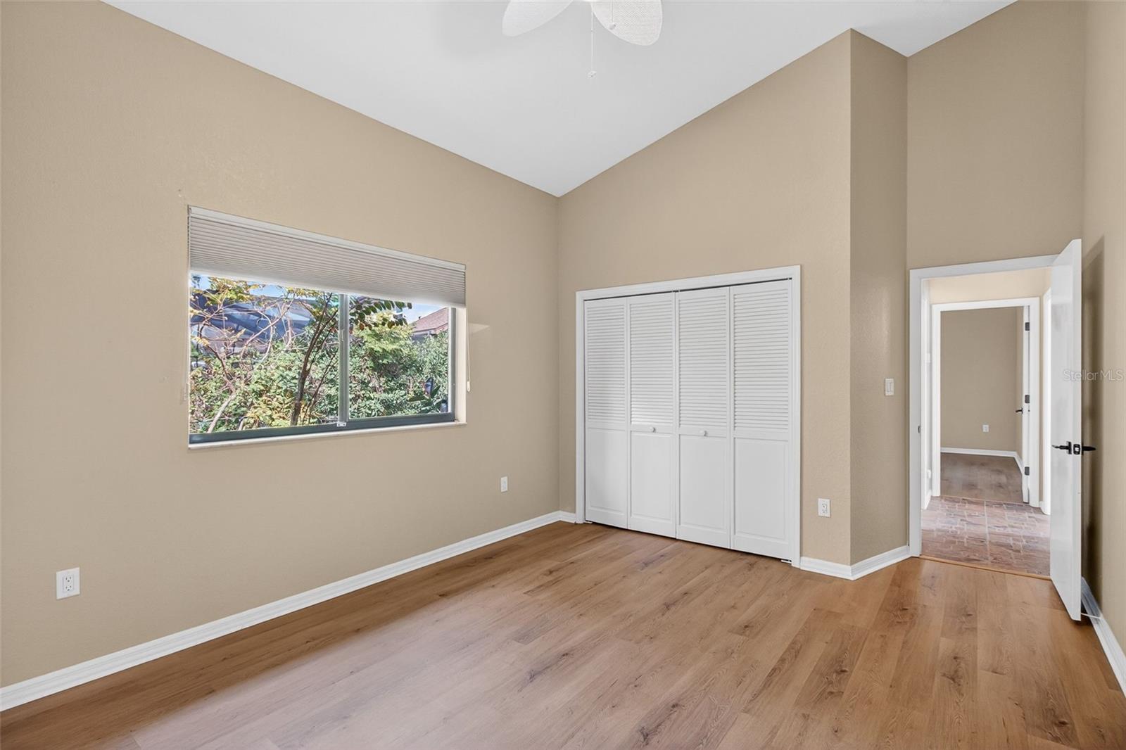 HUNTERS RIDGE - Residential