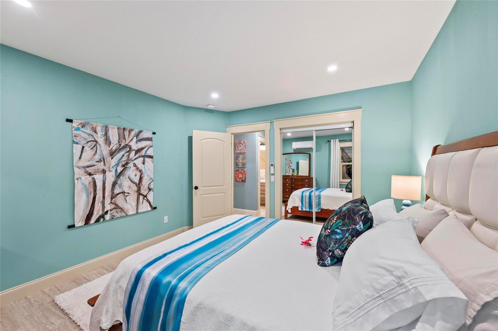 BAY HAVEN - Residential Income