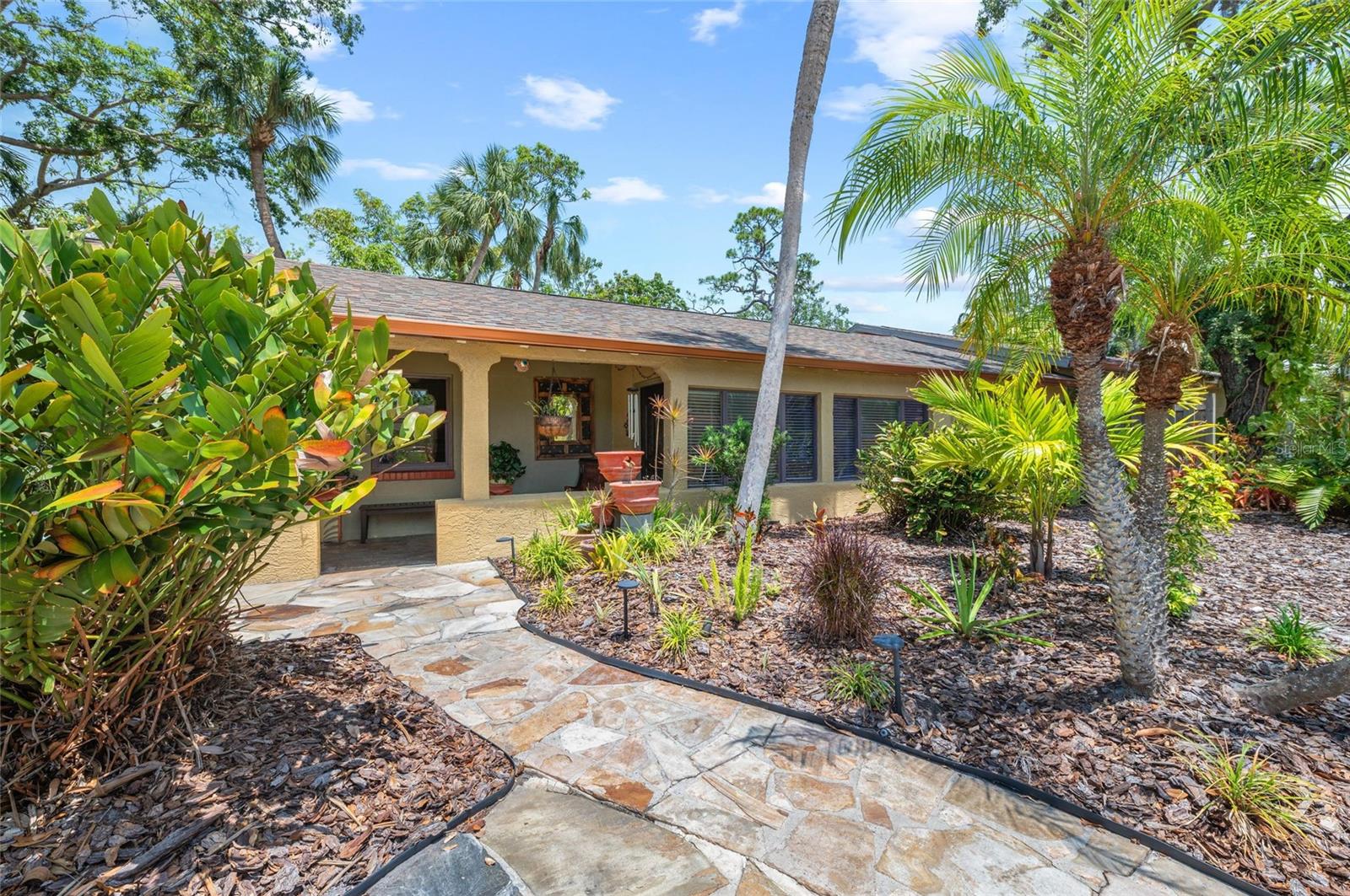 941 VIRGINIA DRIVE