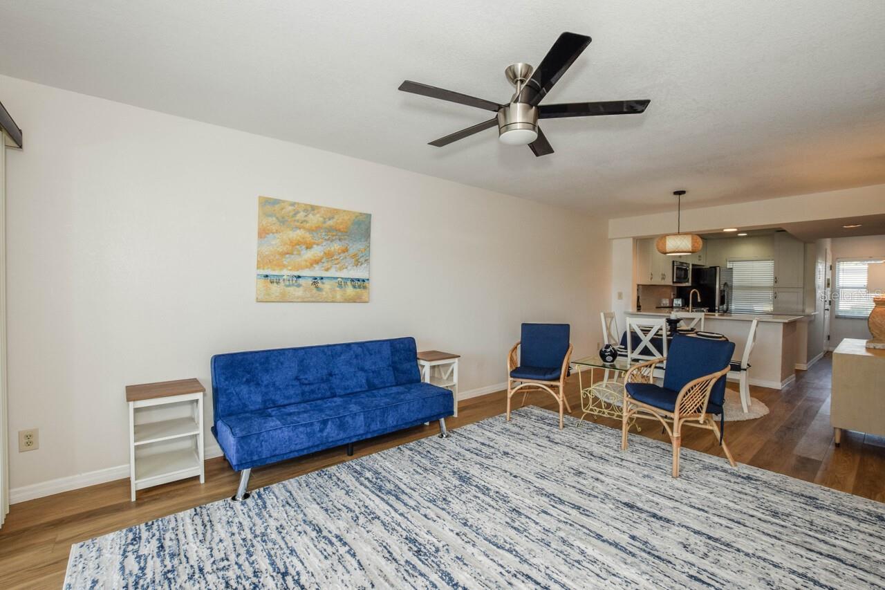 FARMINGTON VISTAS - Residential