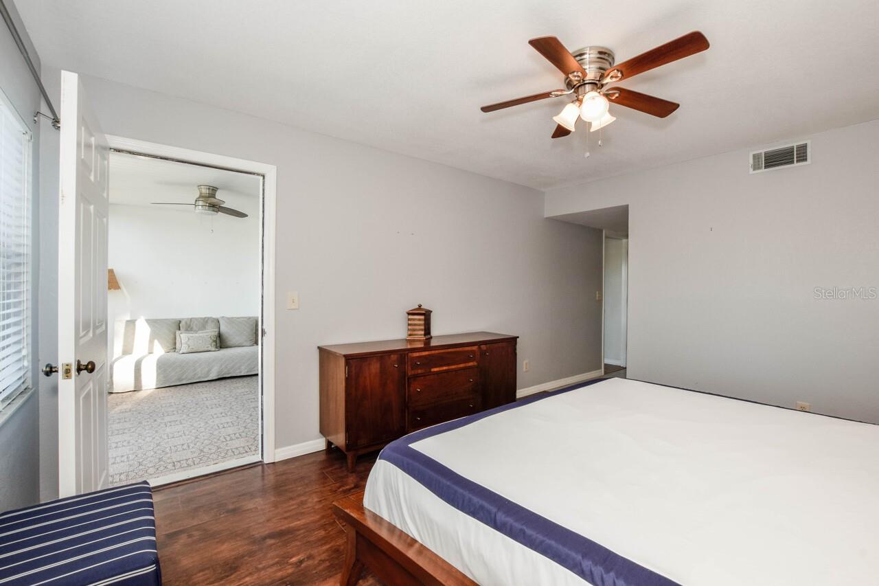 FARMINGTON VISTAS - Residential