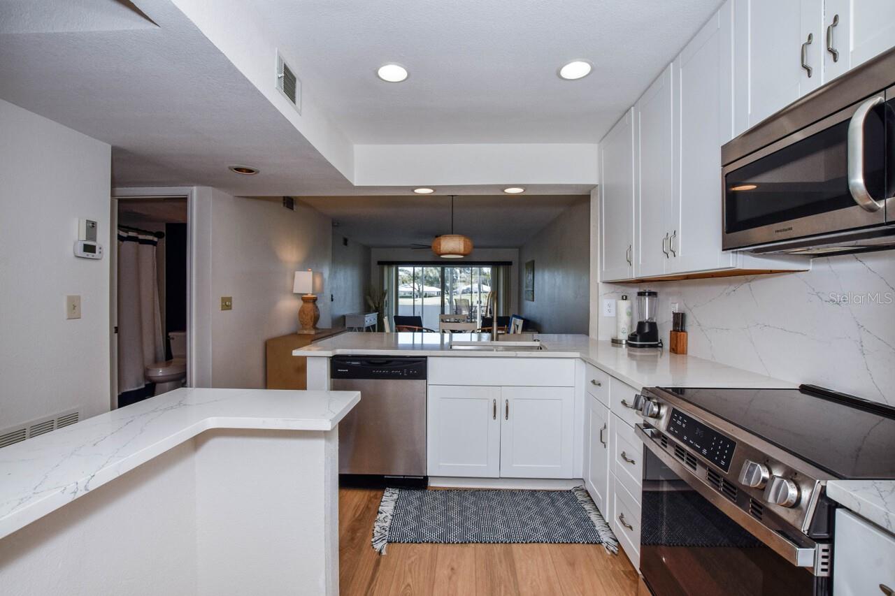 FARMINGTON VISTAS - Residential