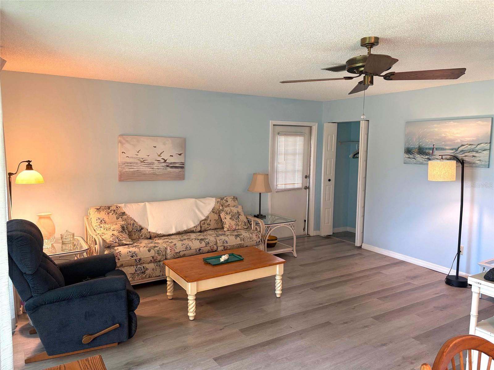 CAMBRIDGE A CONDOMINIUM REVISED UNIT TYPE B UNIT N - Residential