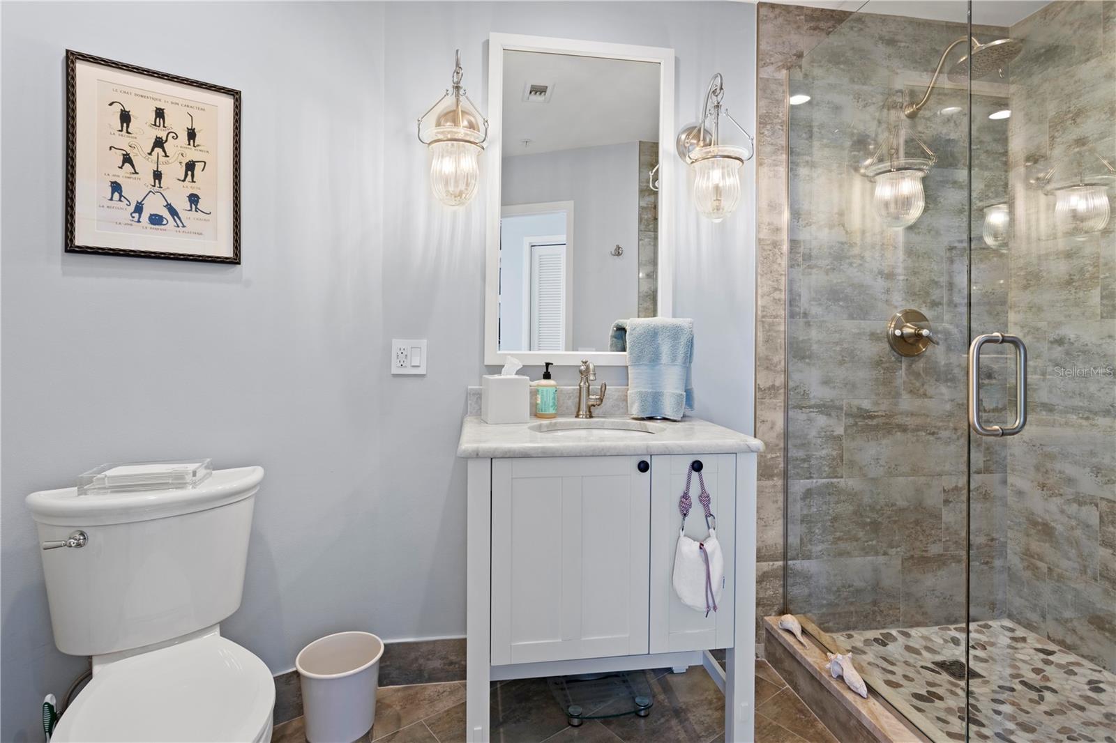 SIGNATURE PLACE CONDO - Residential