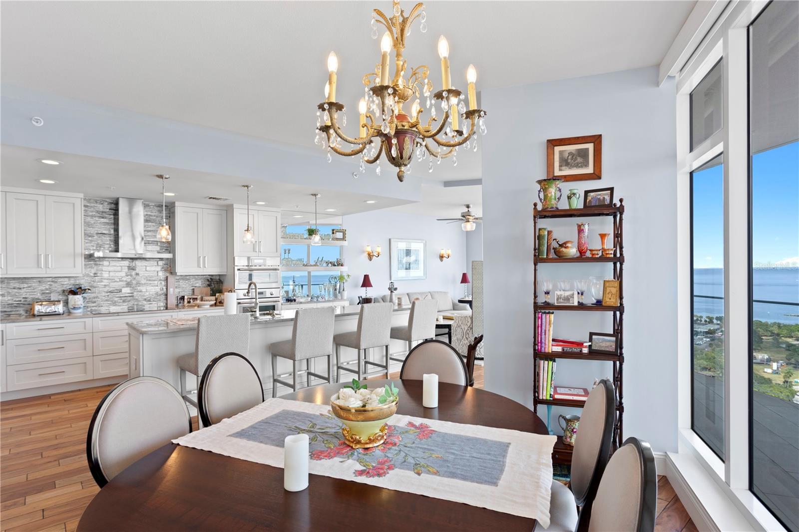 SIGNATURE PLACE CONDO - Residential