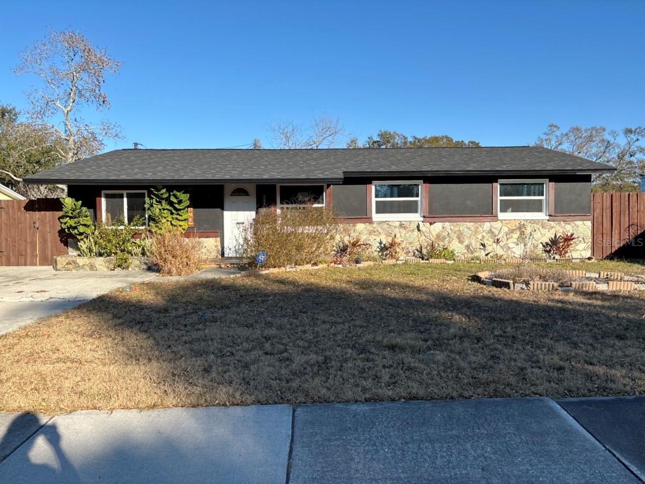 CLEARWOOD SUB 6TH ADD - Residential