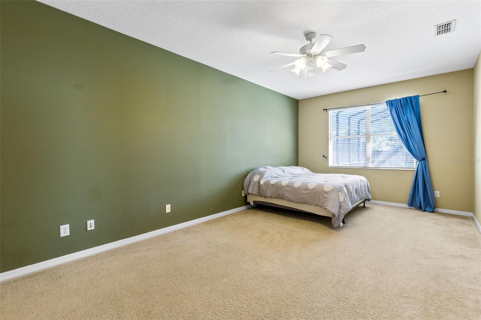 VISTA LAKES VILLAGE - Residential