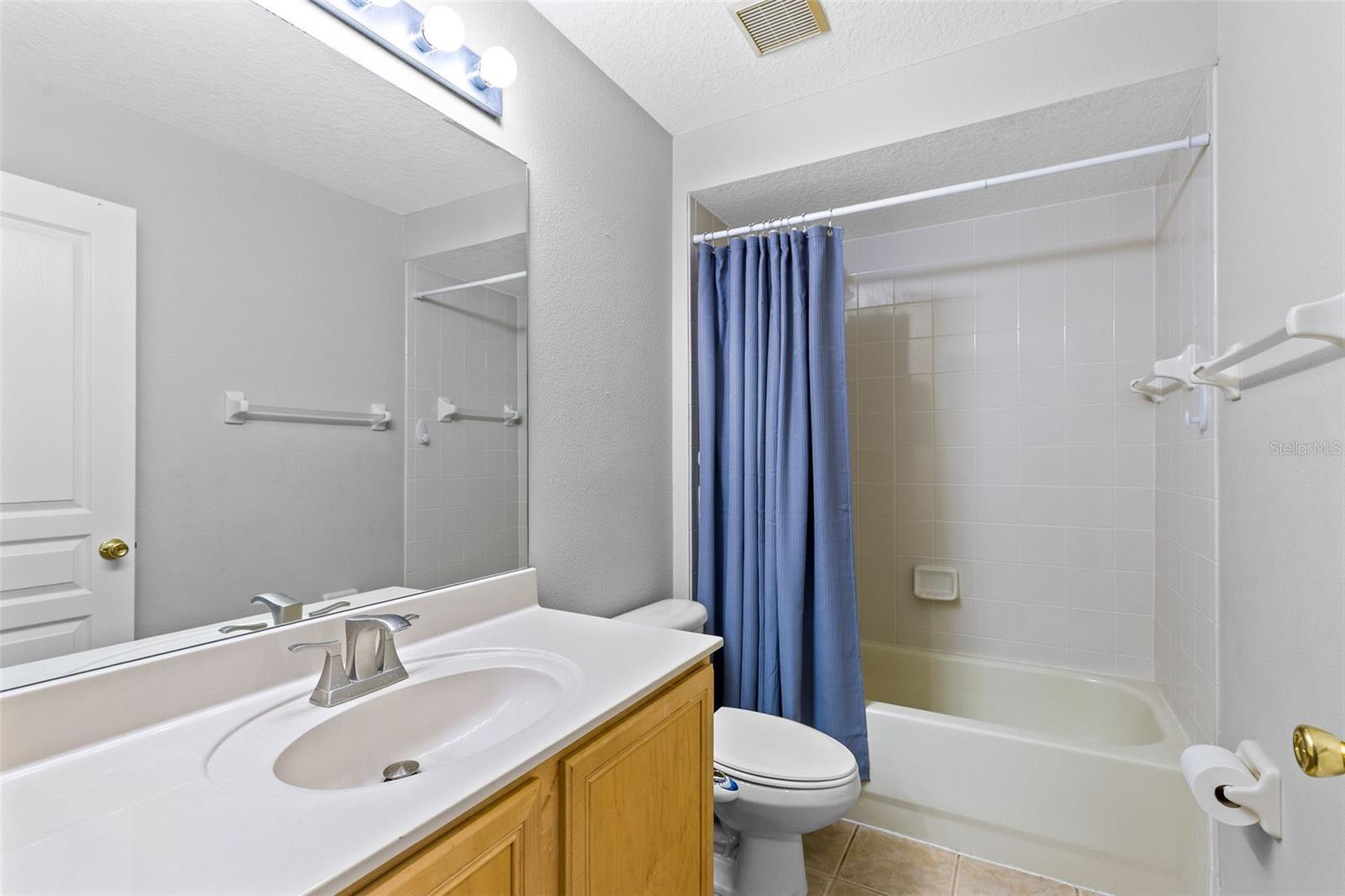 VISTA LAKES VILLAGE - Residential