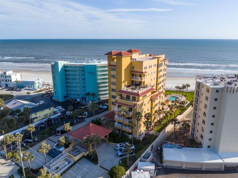 A home in NEW SMYRNA BEACH