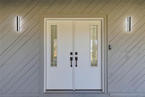 Tiny photo for 11921 SE 169th Avenue Road, Ocklawaha, FL 32179 (MLS # OM715583)