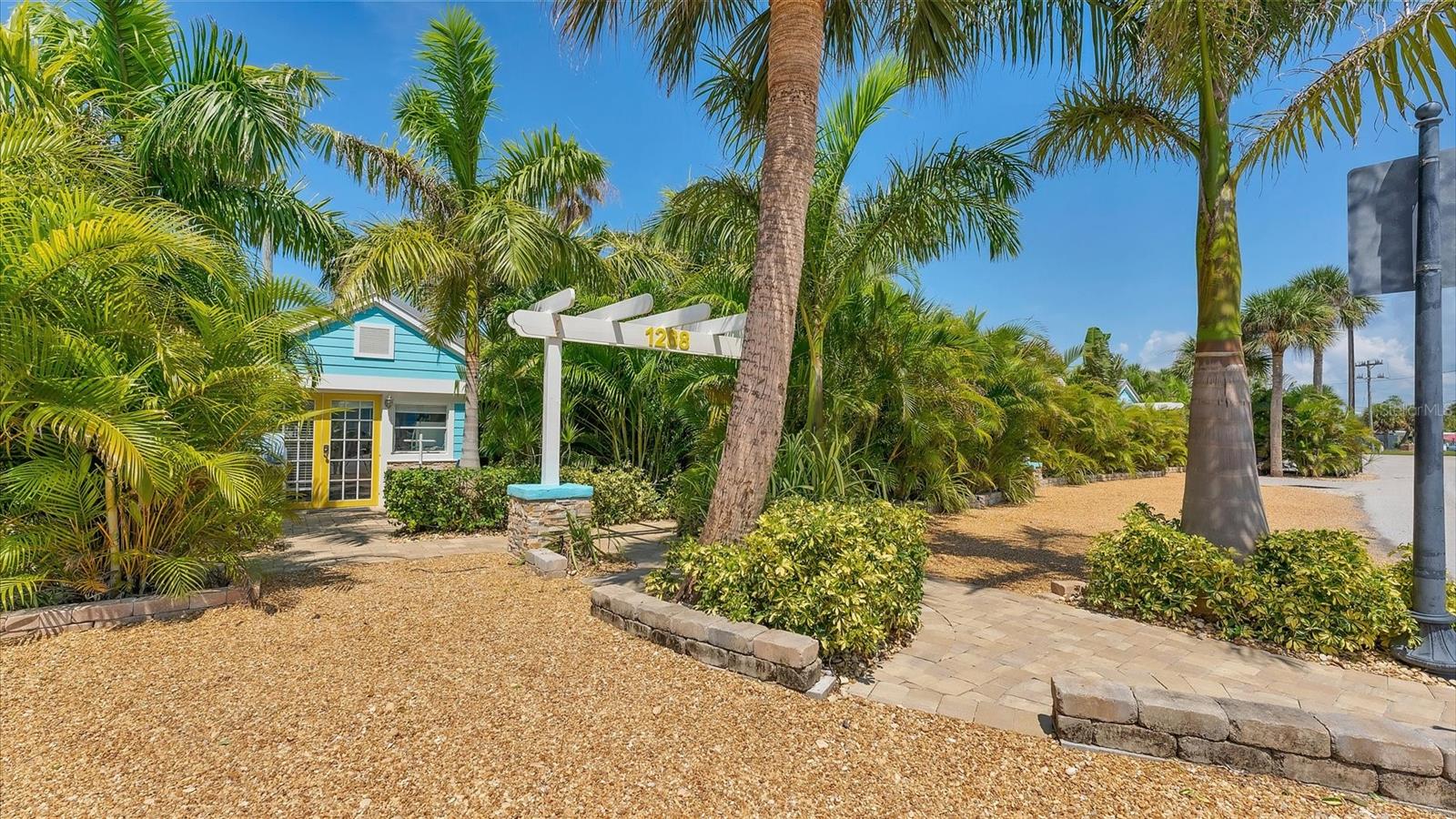 1288 SHORE VIEW DRIVE