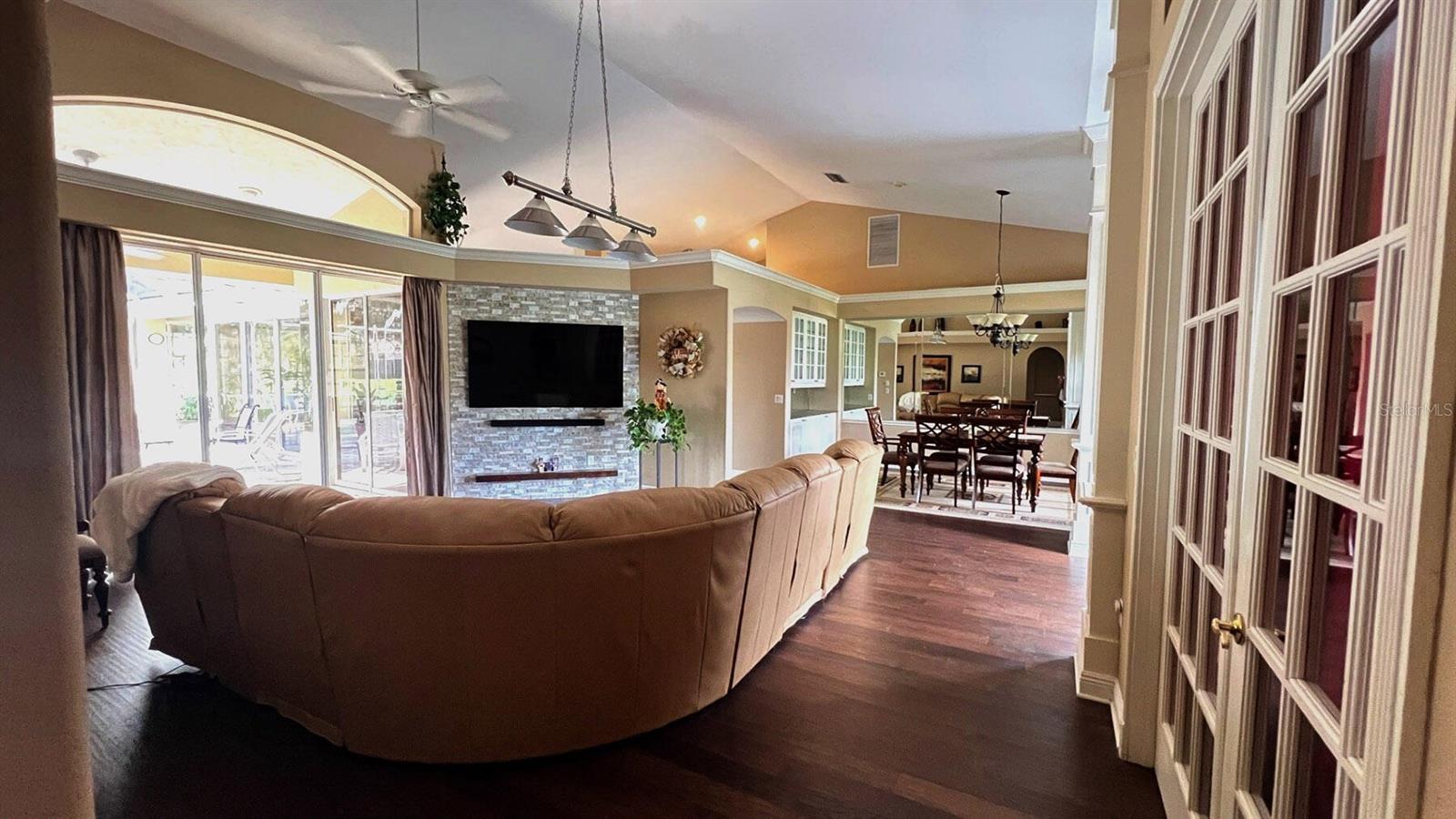 8333 EAGLE LAKE DRIVE