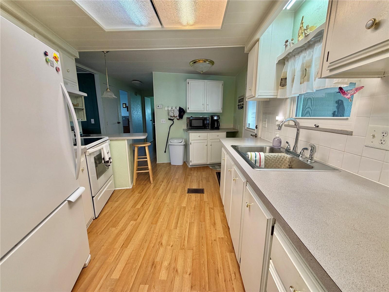 HAWTHORNE AT LEESBURG A COOP - Residential