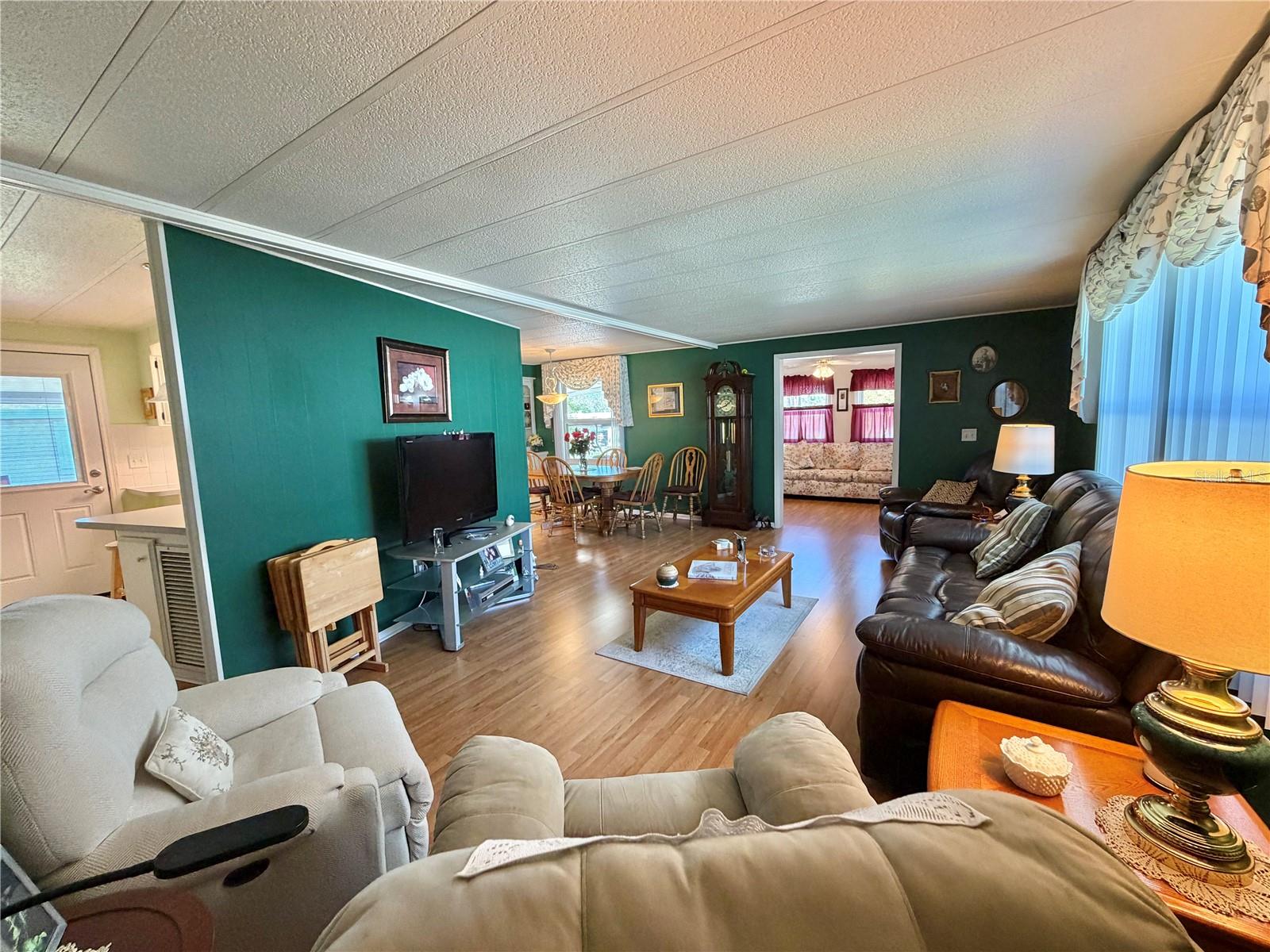 HAWTHORNE AT LEESBURG A COOP - Residential