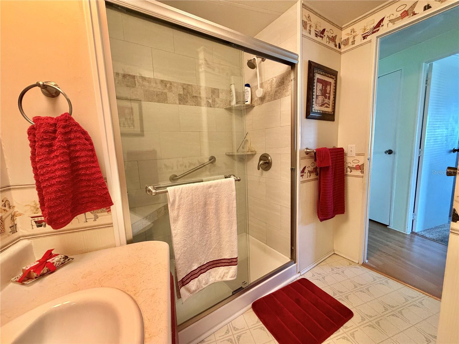 HAWTHORNE AT LEESBURG A COOP - Residential