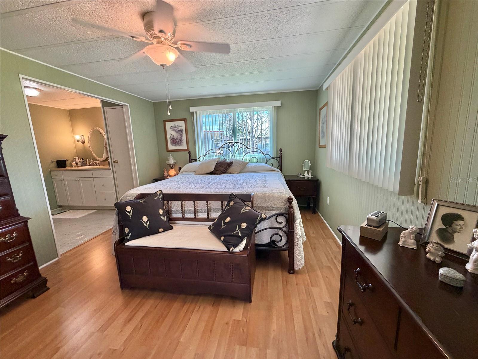 HAWTHORNE AT LEESBURG A COOP - Residential