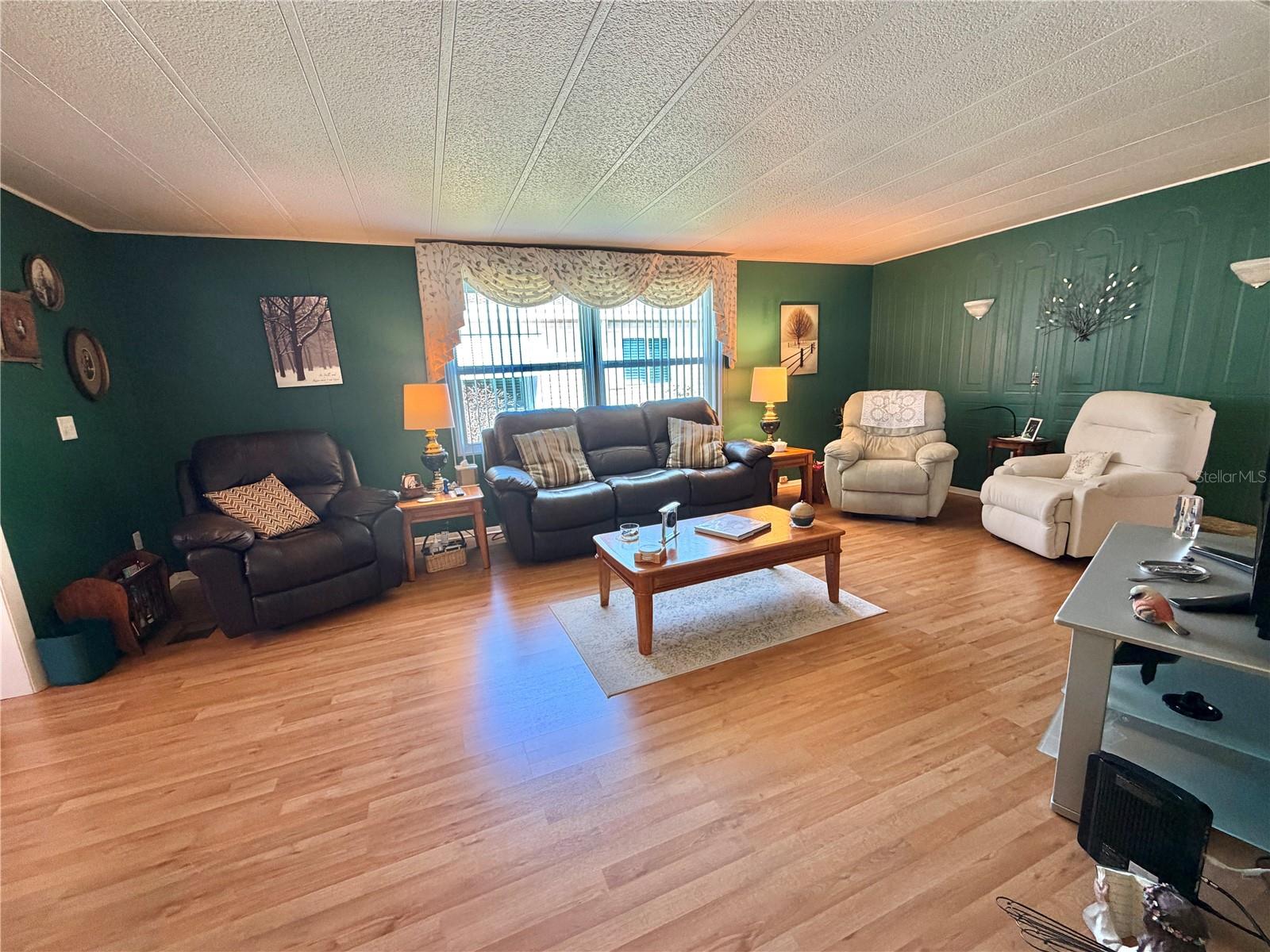 HAWTHORNE AT LEESBURG A COOP - Residential