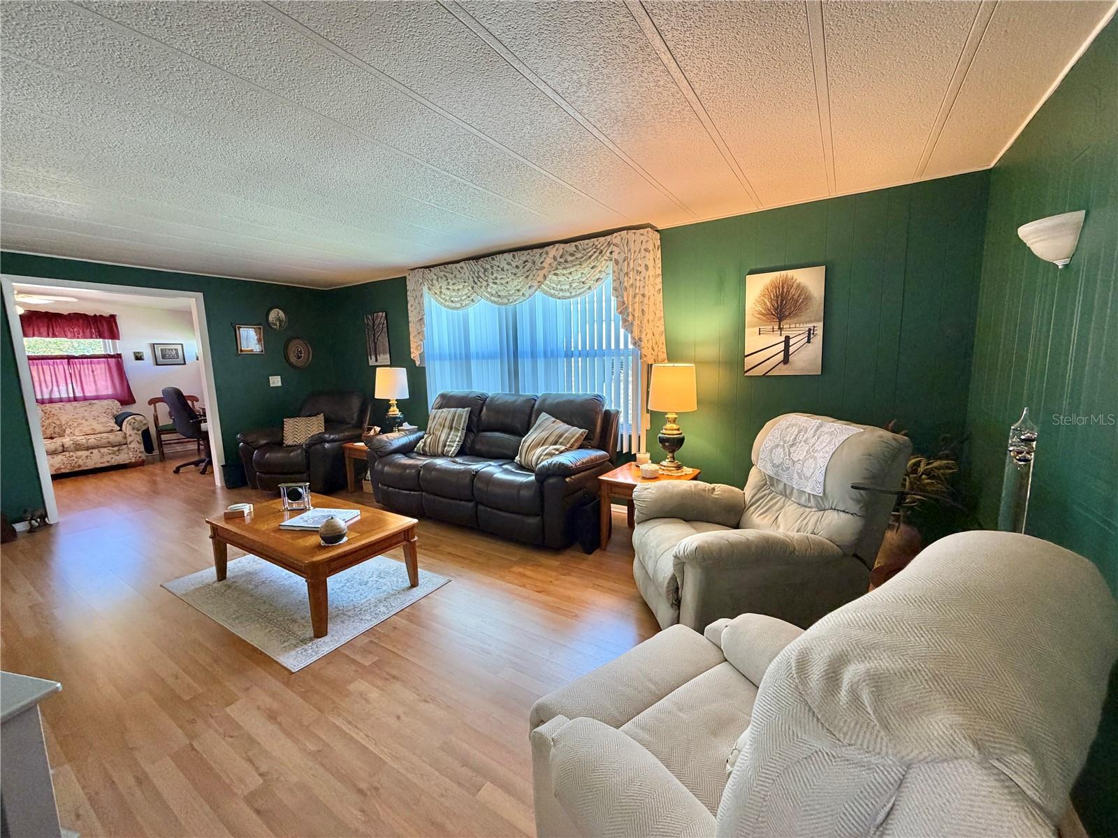 HAWTHORNE AT LEESBURG A COOP - Residential