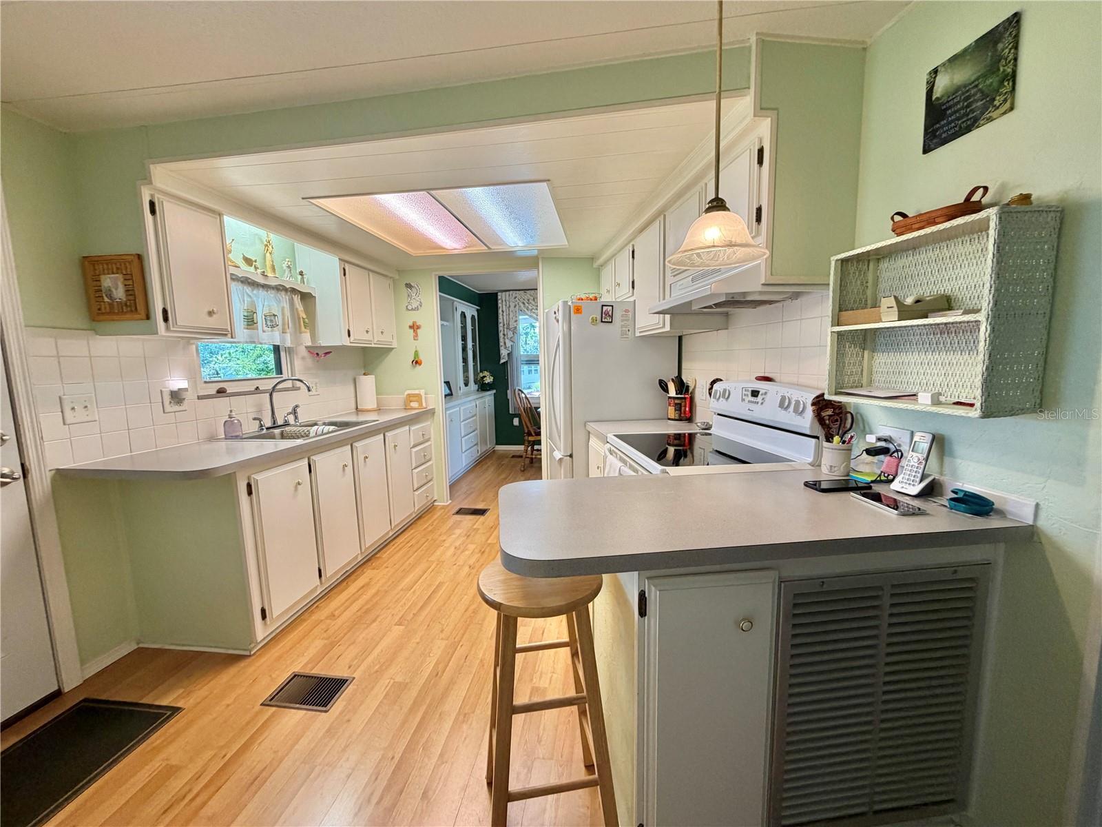 HAWTHORNE AT LEESBURG A COOP - Residential