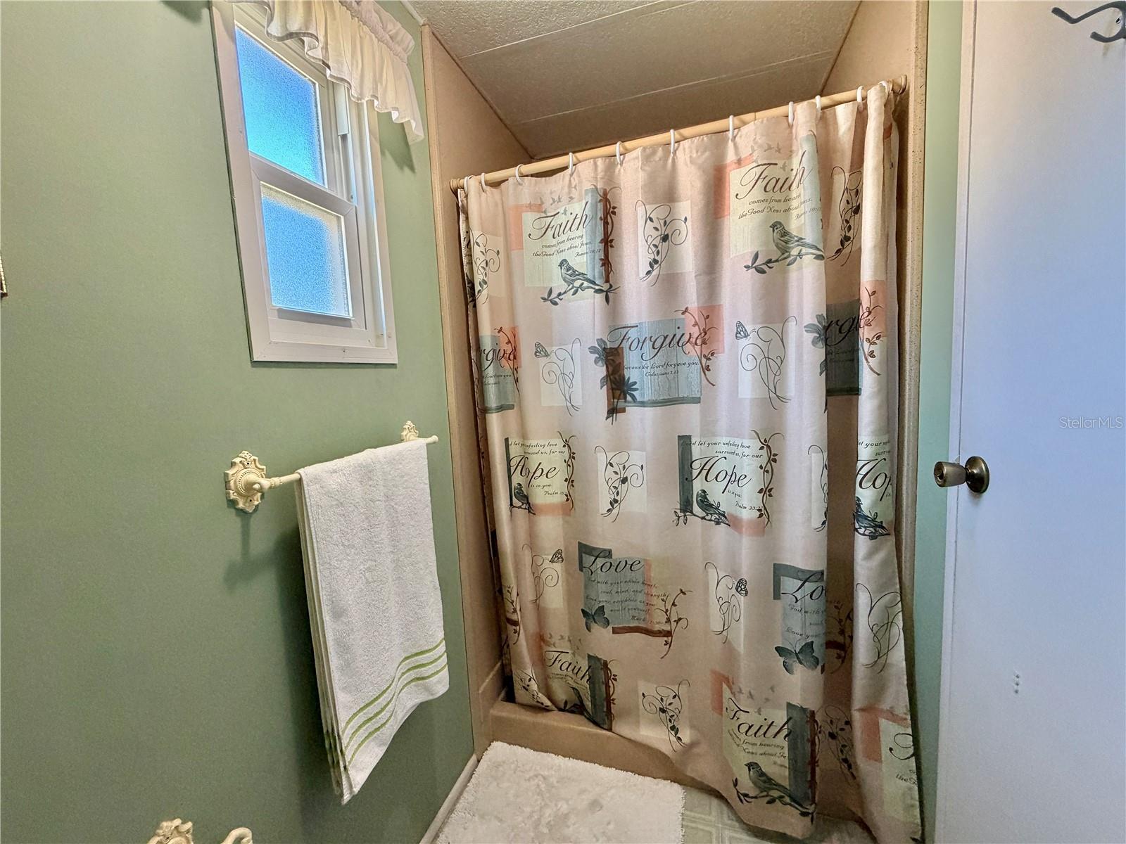 HAWTHORNE AT LEESBURG A COOP - Residential