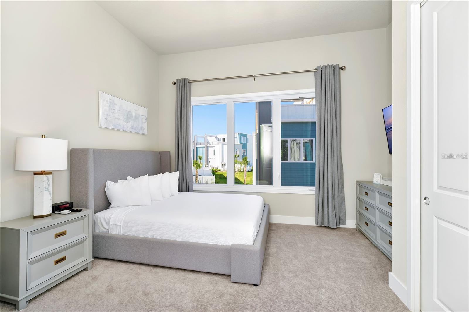 SPECTRUM AT REUNION CONDO PH 12 - Residential