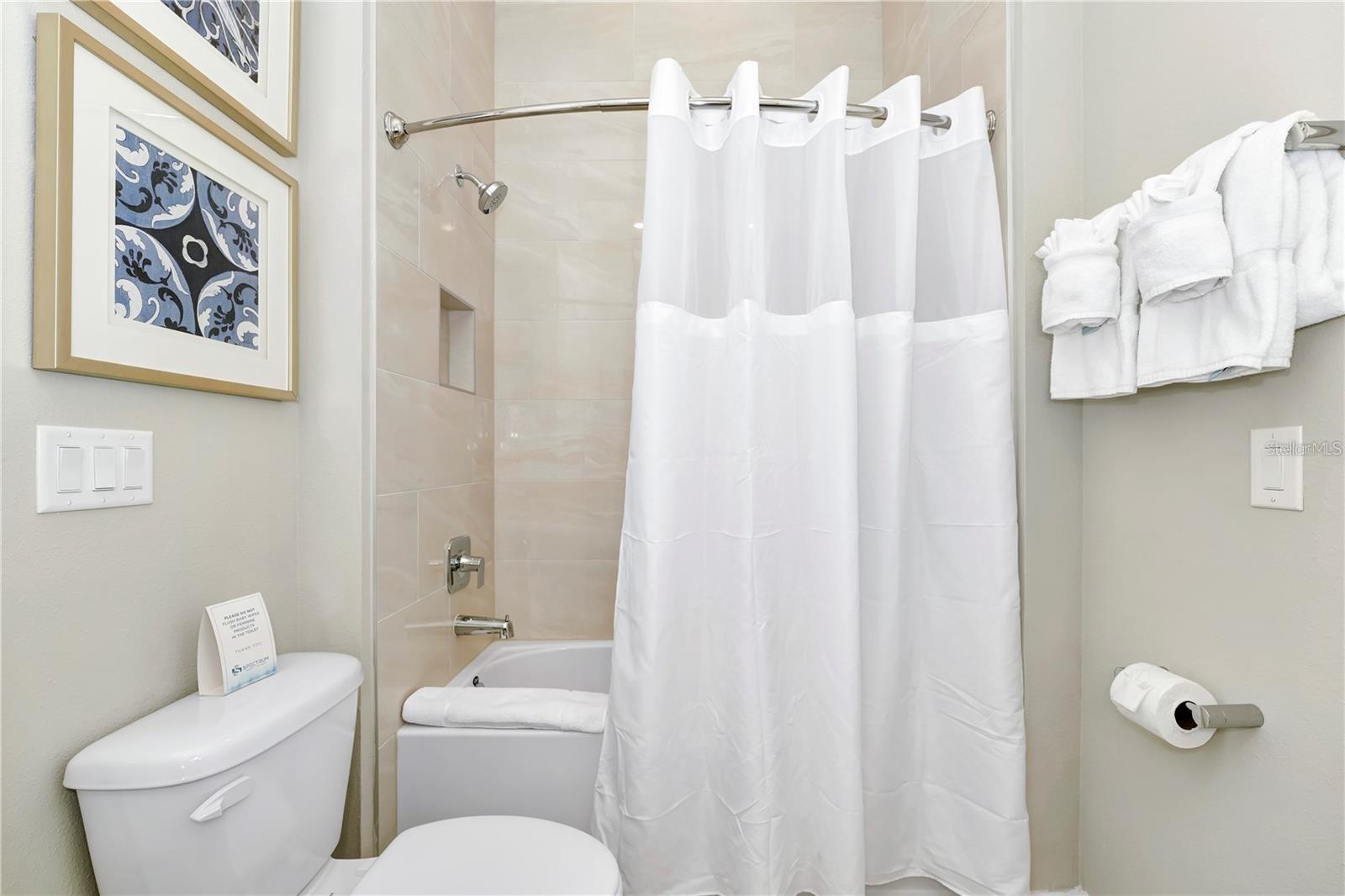 SPECTRUM AT REUNION CONDO PH 12 - Residential