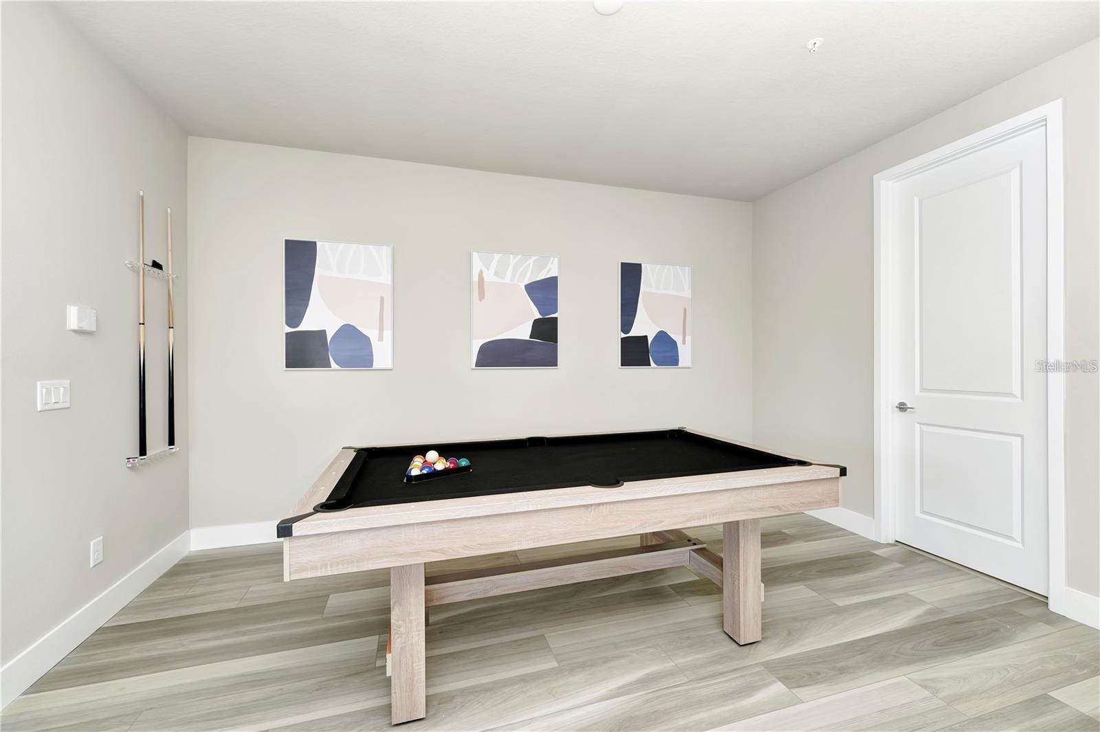 SPECTRUM AT REUNION CONDO PH 12 - Residential