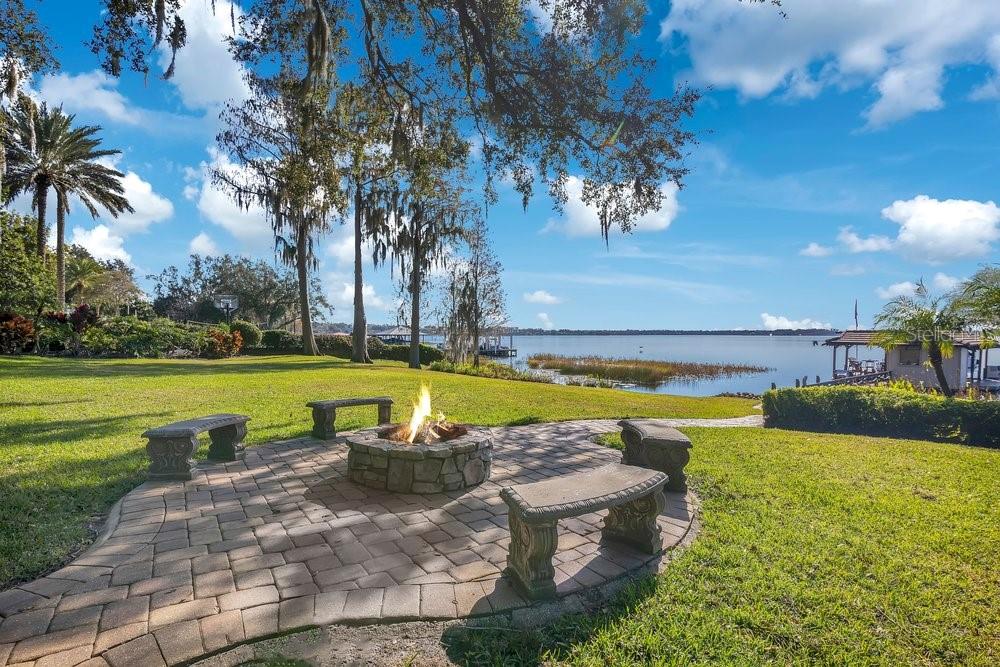 10577 DOWN LAKEVIEW CIRCLE