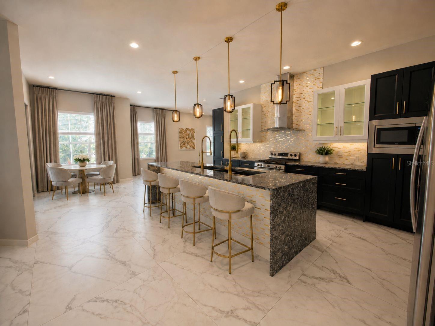 HAMPTON ESTATES - Residential